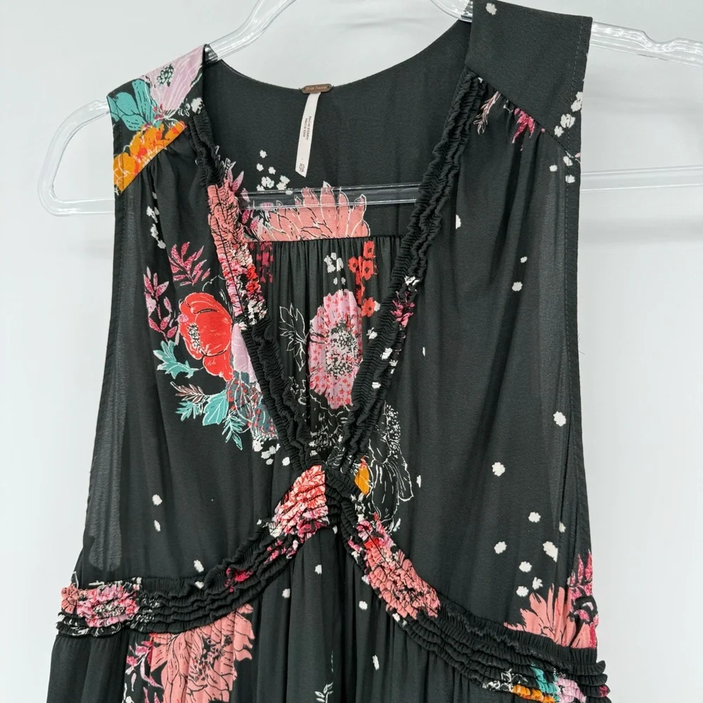 Free People purple haze black tunic XS Floral boho festival‎ casual V neck